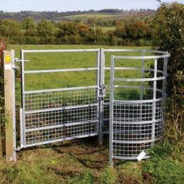 Cambridge kissing gate