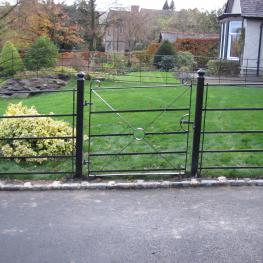 Estate gate and matching fencing 