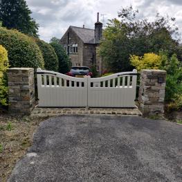 Painted Fryton Gates 