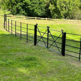 Estate gate on a curve within a field 